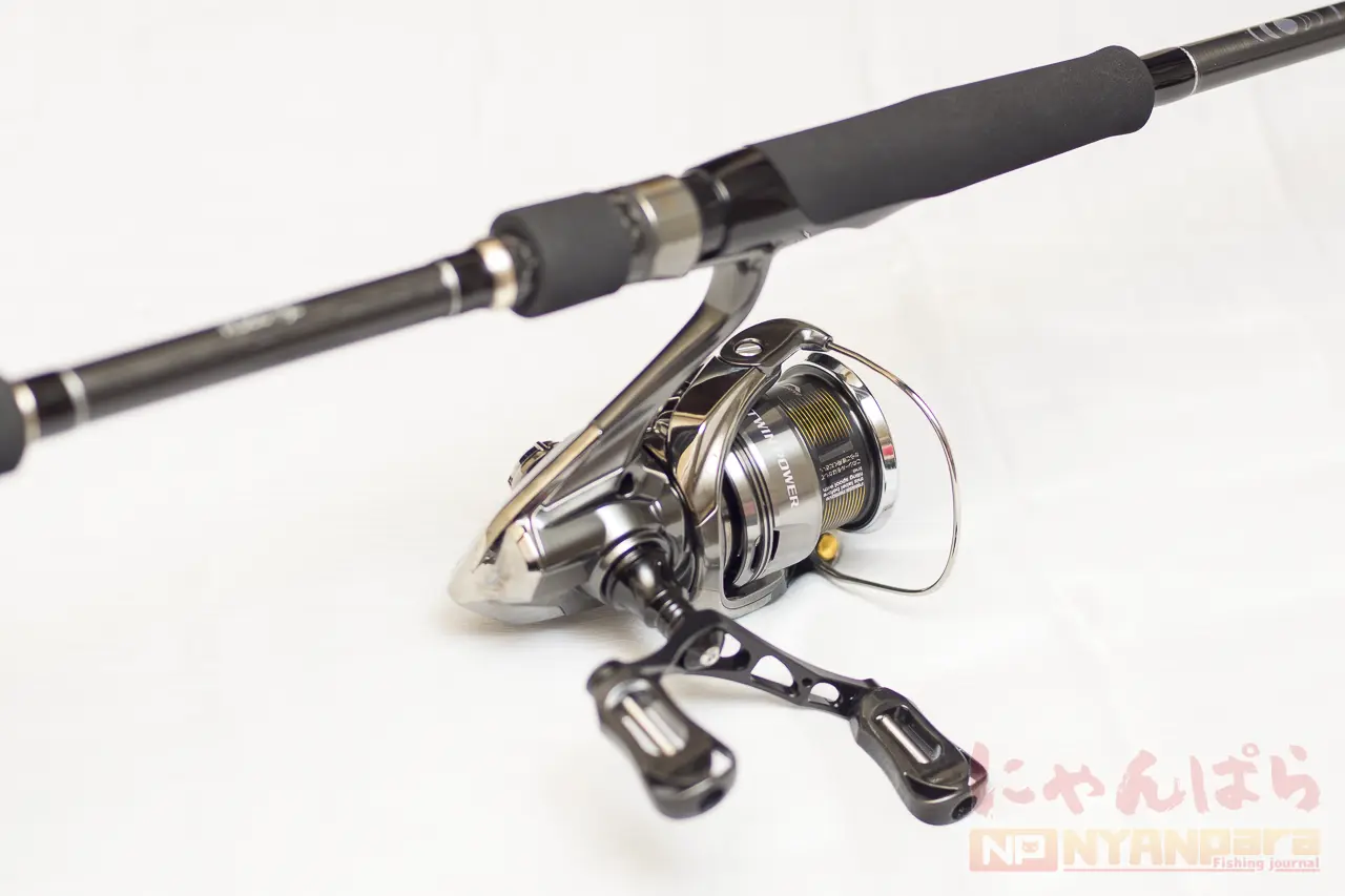 SHIMANO 24 ツインパワー 3000MHG